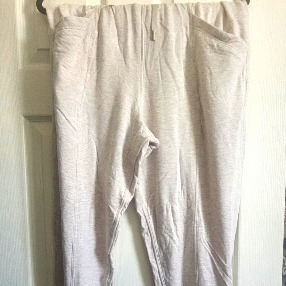 Lululemon Athletica Beige Jogger Pants